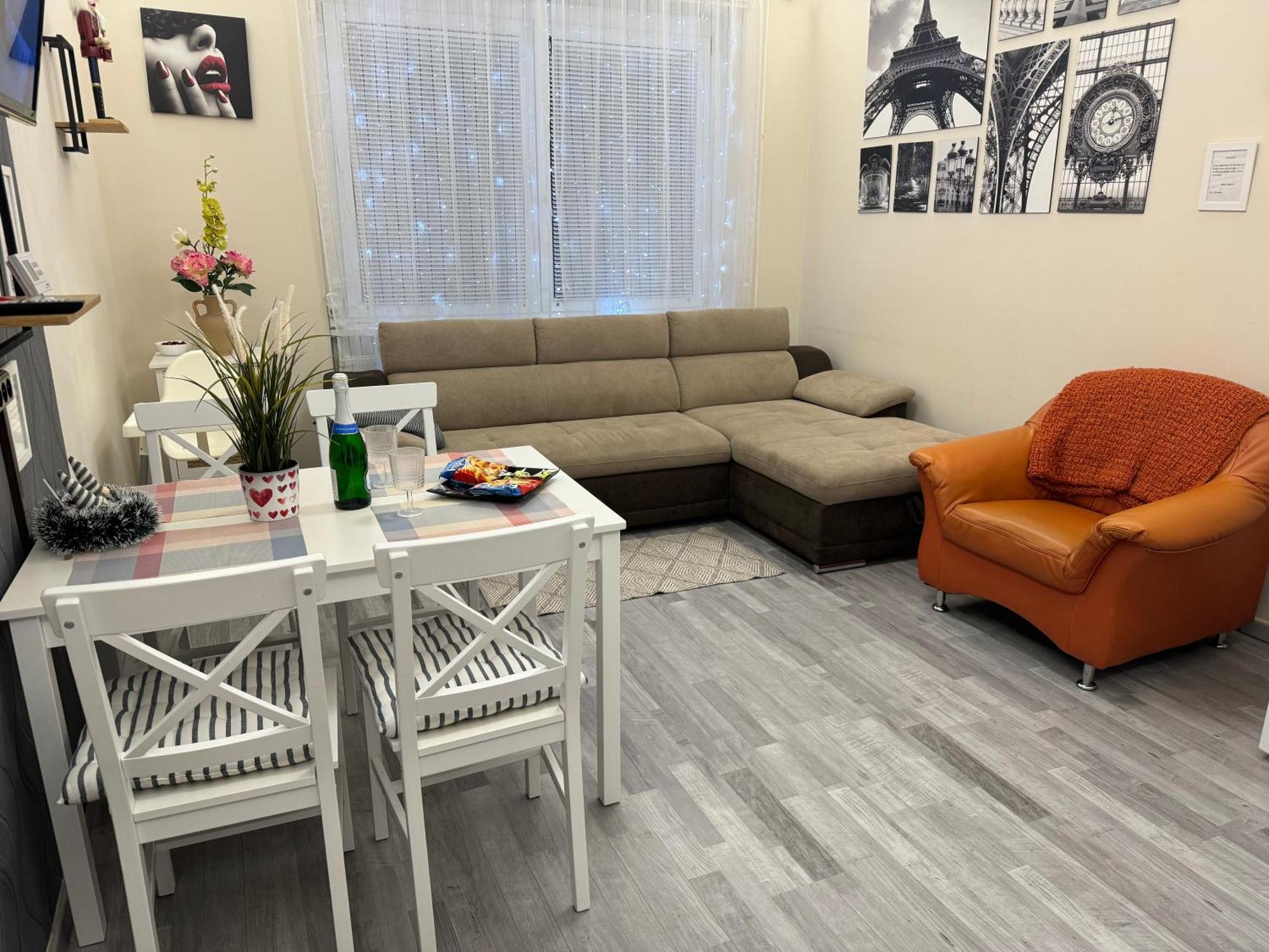 Relax Island Family Friedly Apartment Budapest Ngoại thất bức ảnh